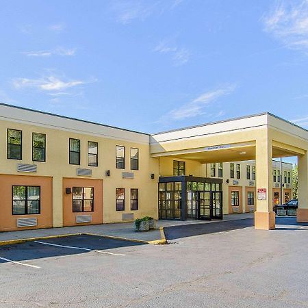 La Casa Inn & Suites-Middleboro Kültér fotó