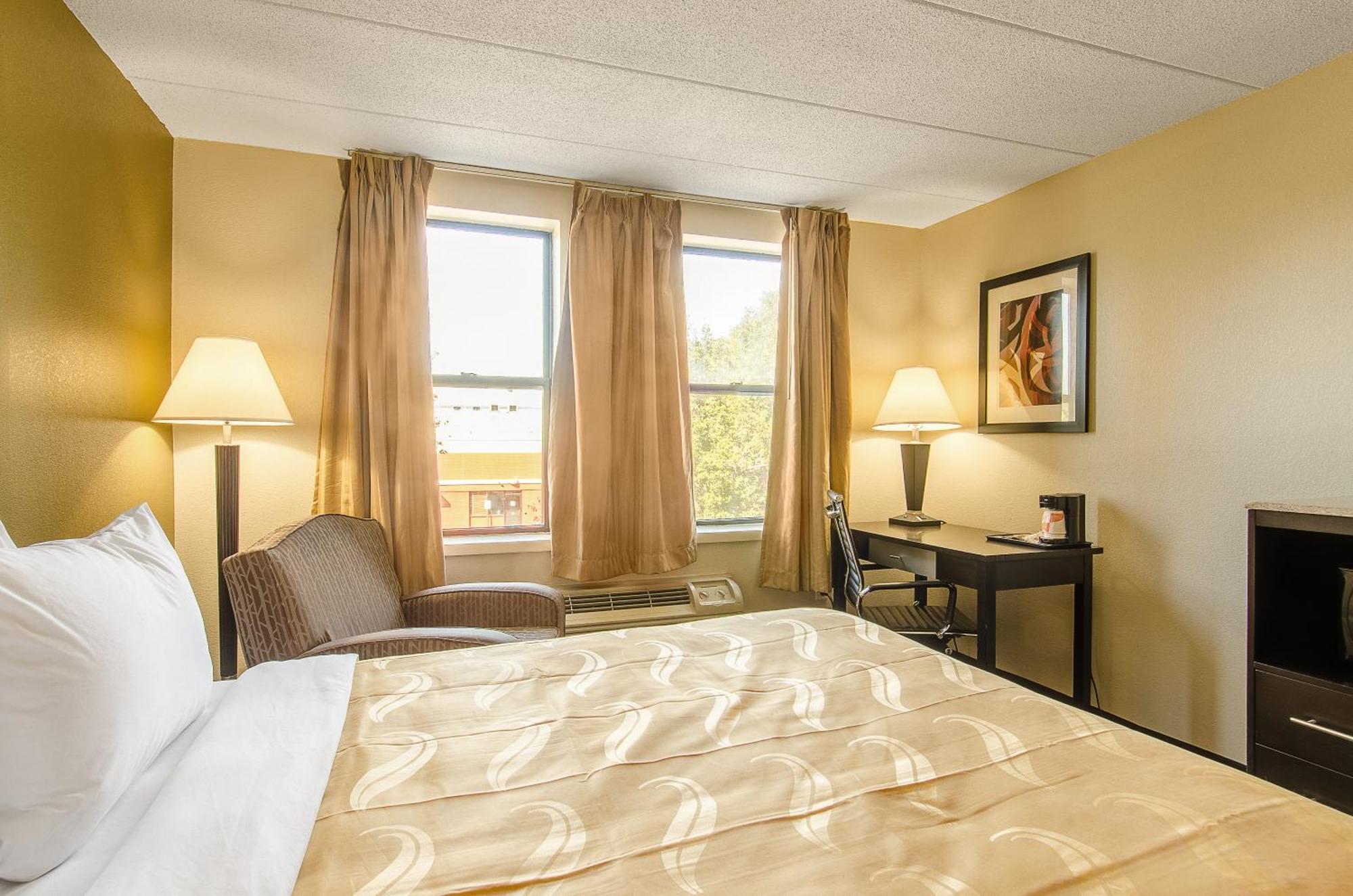 La Casa Inn & Suites-Middleboro Kültér fotó